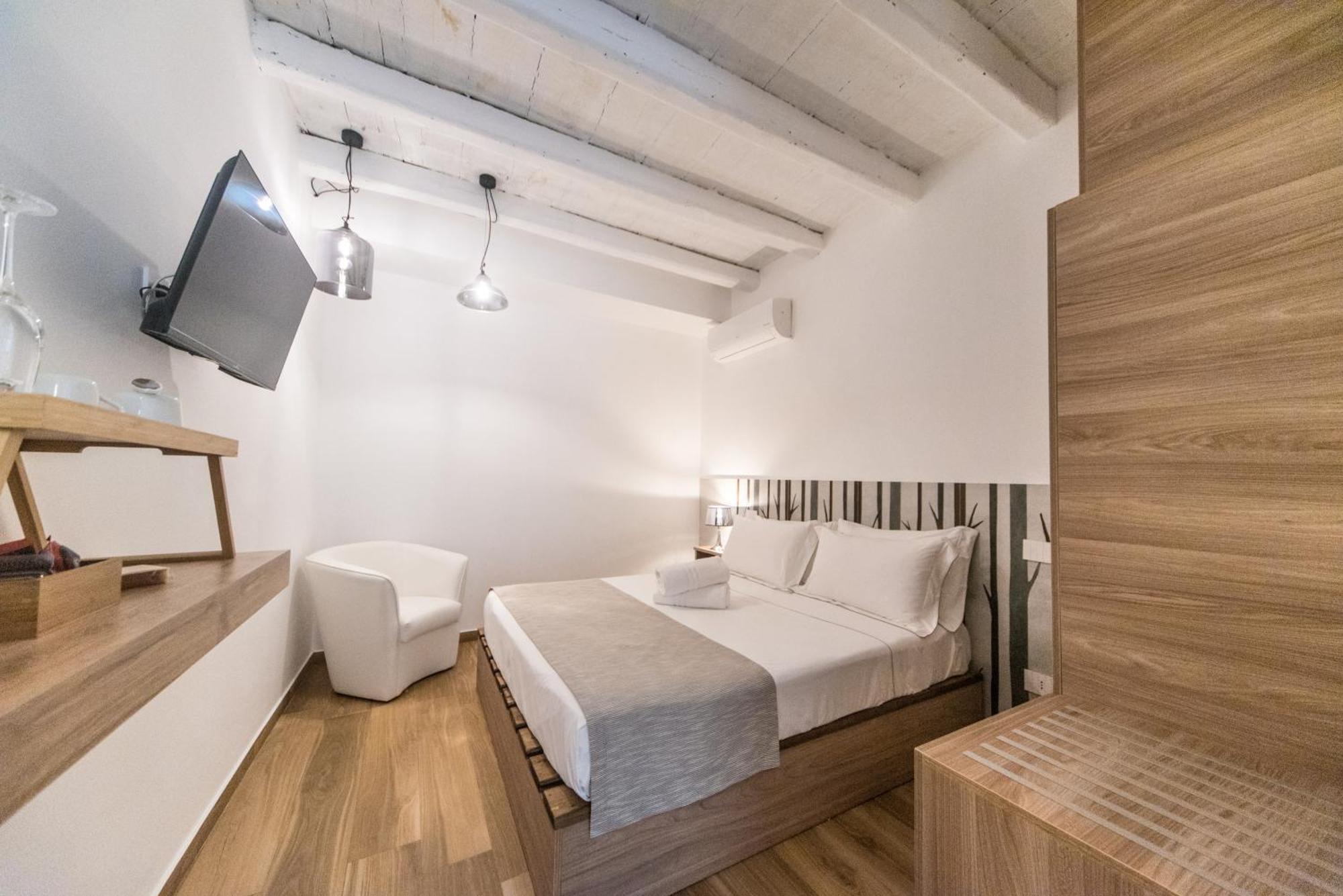 Suite Santa Chiara Trani Dış mekan fotoğraf
